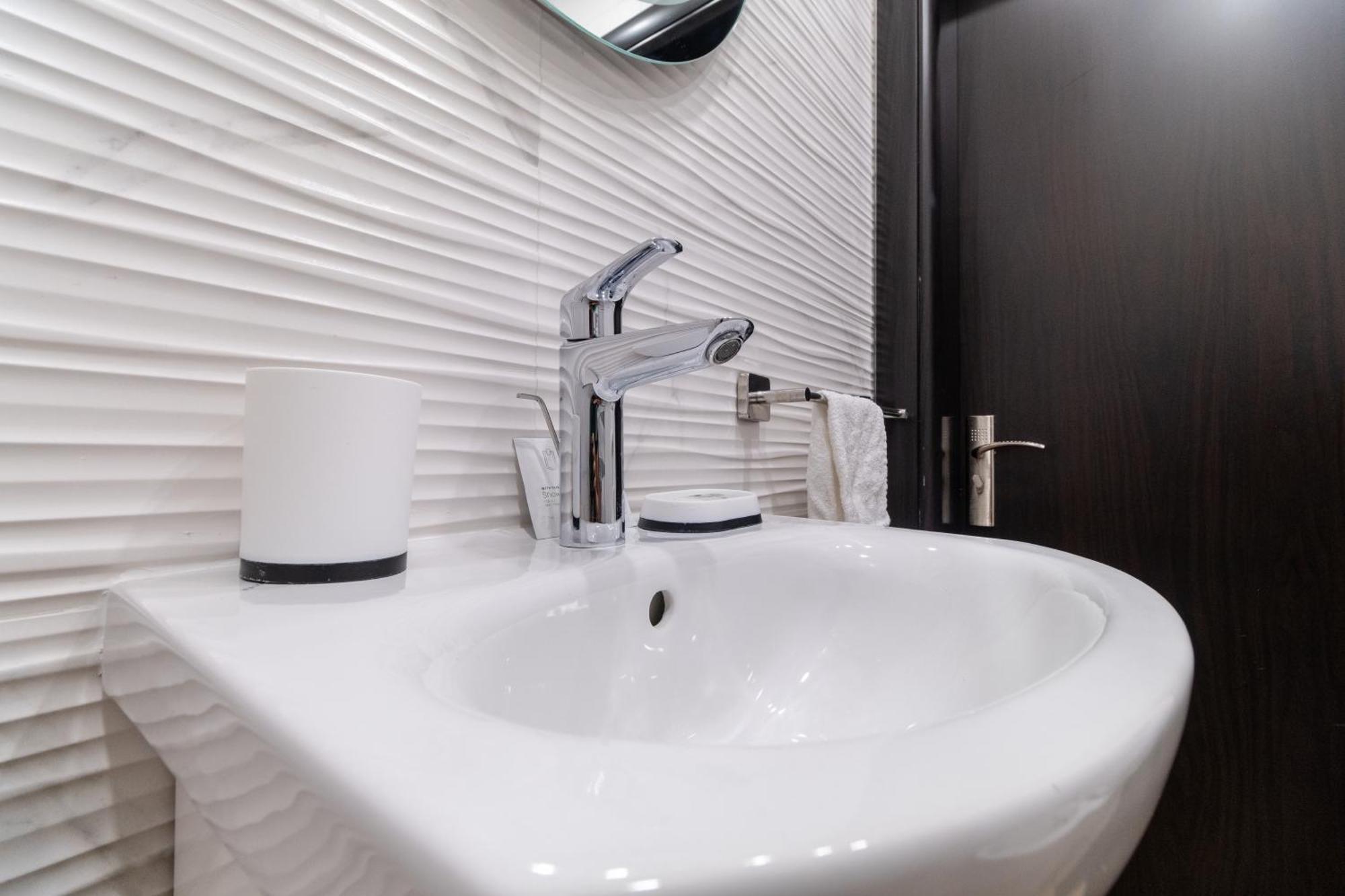 פלובדיב 1-Bedroom Apartment With Free Private Parking מראה חיצוני תמונה