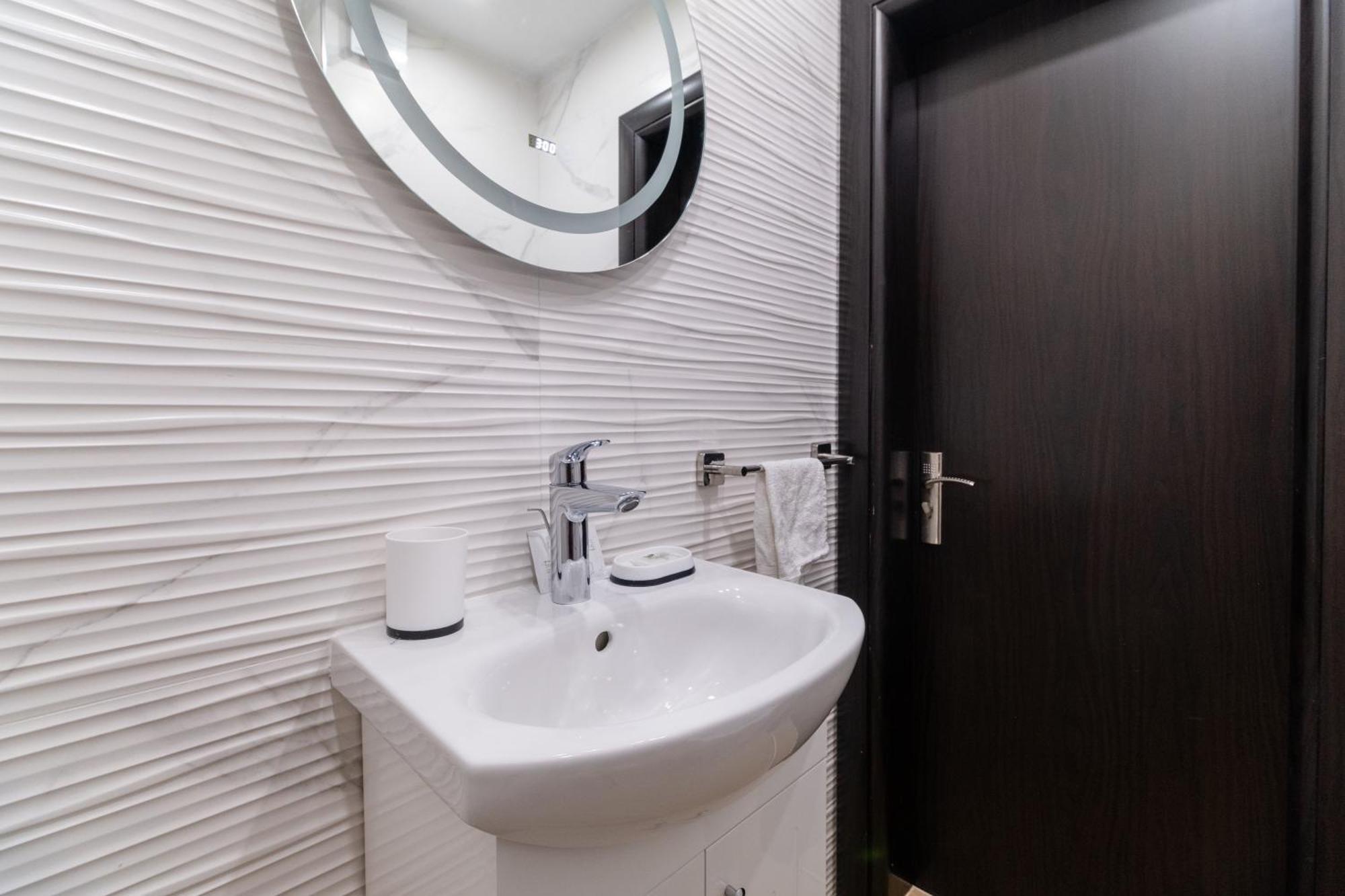 פלובדיב 1-Bedroom Apartment With Free Private Parking מראה חיצוני תמונה